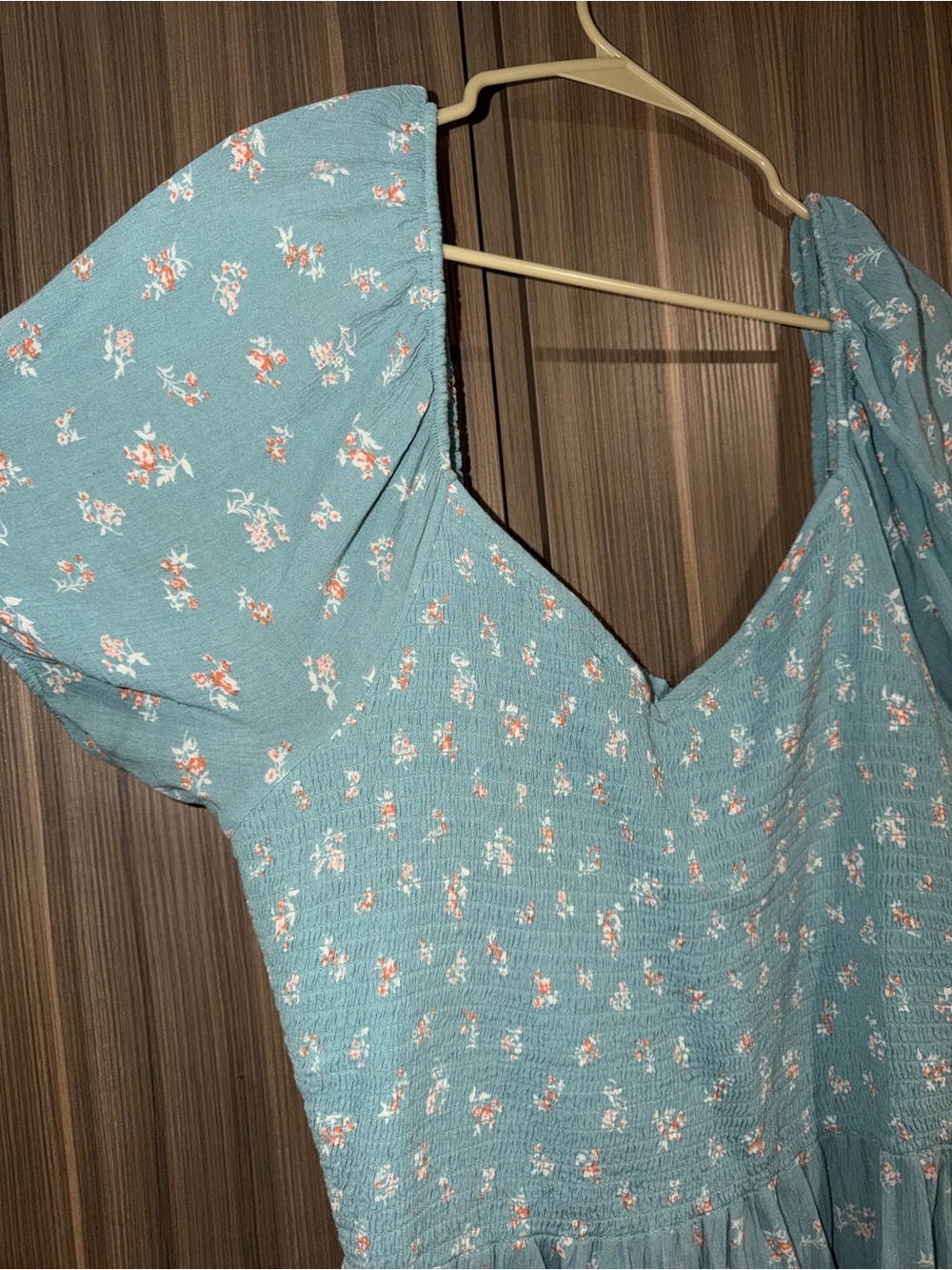 American Eagle Outfitters Light Blue Floral Puff-Sleeve Mini Dress - Picture 2 of 2